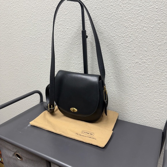 Coach Madison Carlyle Black Leather Crossbody Bag - Picture 2 of 16